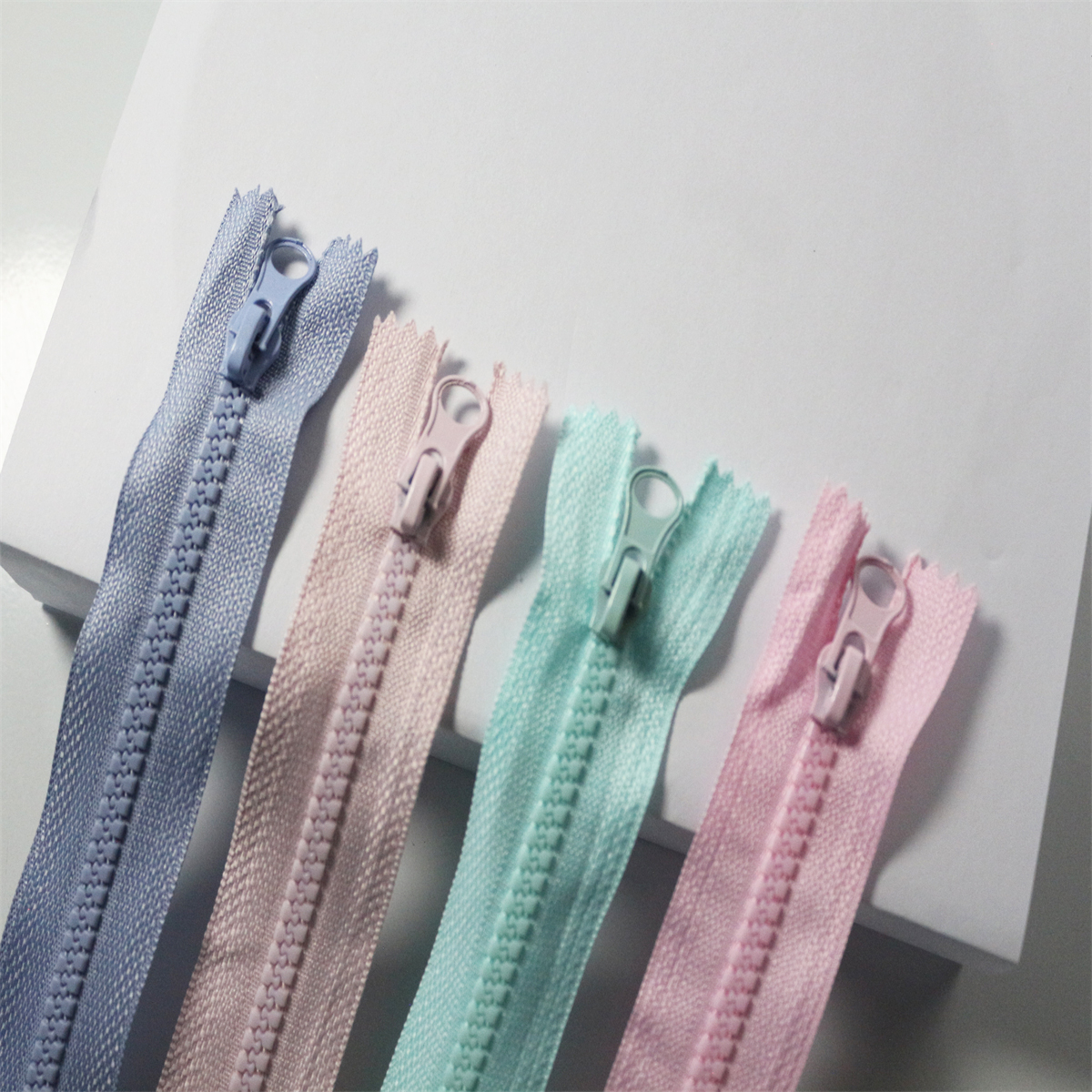 (10PCS)5# resin closed tail 20 - Home Textiles Manufacturer recension och pris