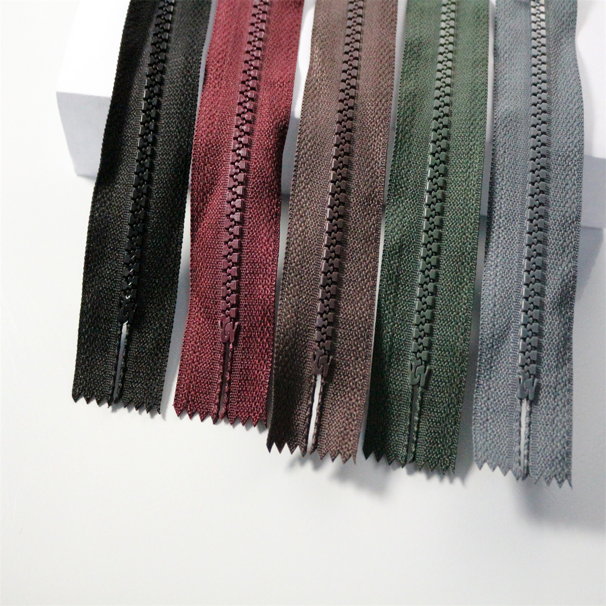 (10PCS)5# resin closed tail 30 - Home Textiles Manufacturer recension och pris